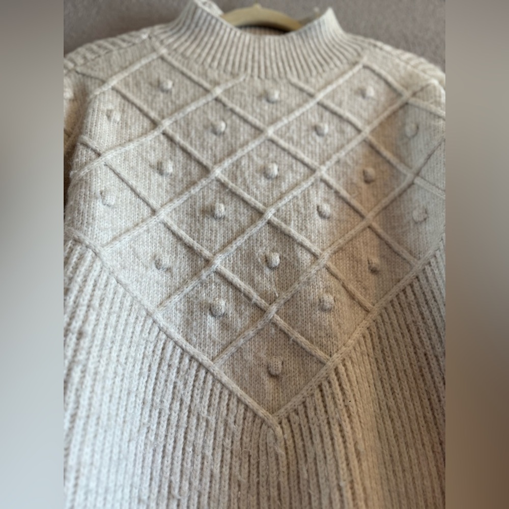 Calvin Klein Ivory Ribbed Sweater - Picture 2 of 5